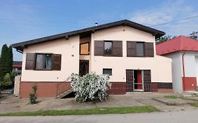 Chlaba Apartman
